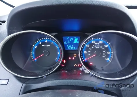 2011 Hyundai Tucson Limited z USA, uszkodzony, nr VIN KM8JU3AC1BU156431